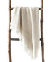 ASAMA OVERSIZED WRAP / THROW